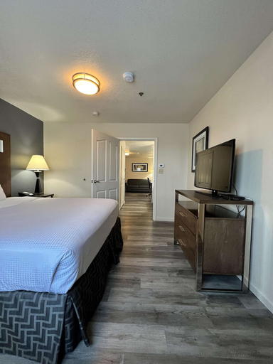Bedroom 3, Best Western Americana, Tulare
