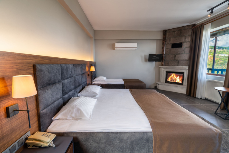 Bedroom 4, Assos Kartal Yuvası Boutique Hotel, Ayvacık
