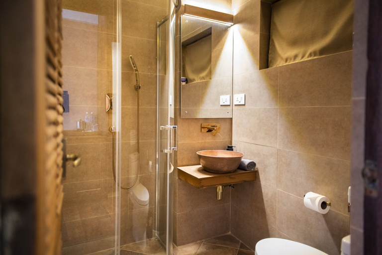 Bathroom 4, Newa Chen Historic House UNESCO, Bagmati
