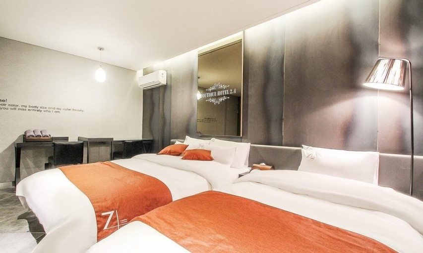 Bedroom 23