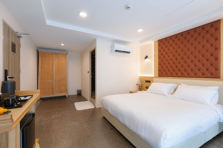 Bedroom 10
