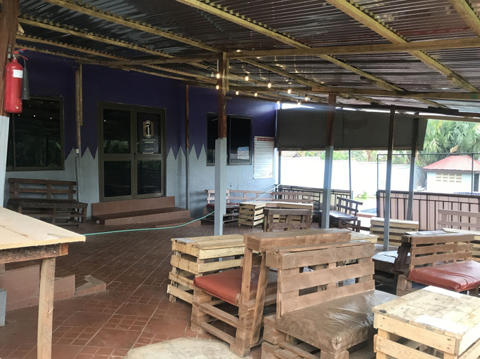 Food & Drinks, Whispers Guest House, Kumasi