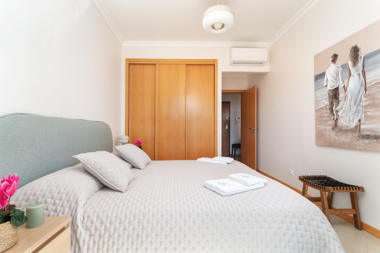 Bedroom 3, Sea view Apartment with relax Terrace & 2 Swimming pools, Albufeira