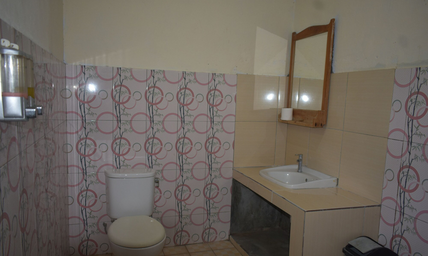 Bathroom 3, Del Mar Home Stay and Cafe, Ngada