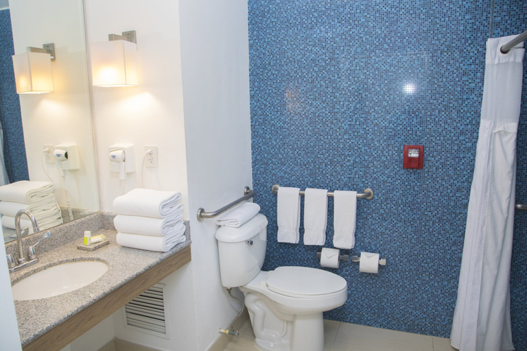 Bathroom 3, Holiday Inn Acapulco La Isla by IHG, Acapulco de Juárez