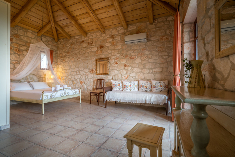 Bedroom 3, Myrties stone houses, Ionian Islands