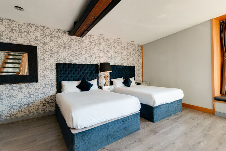 Bedroom 2, Boutique 56, Sefton