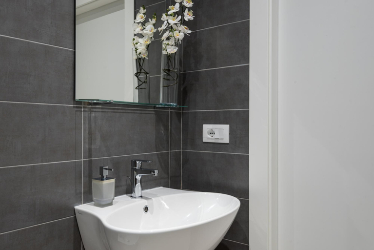 Room 2, Dioniso Apartment With Balcony by Wonderful Italy, Syracuse