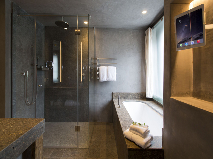 Bathroom 3, Townhouse Weisses Kreuz, Salzburg