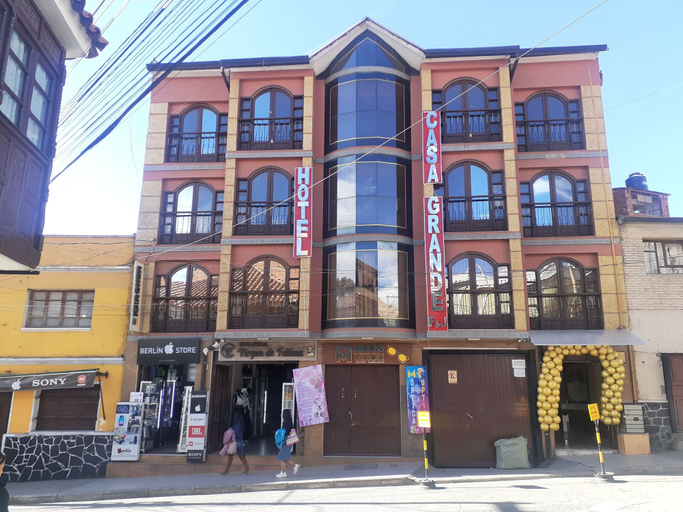 Exterior & Views