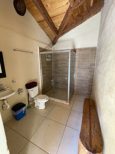 Bathroom 4, Cabañas los Pirineos, Mazamitla