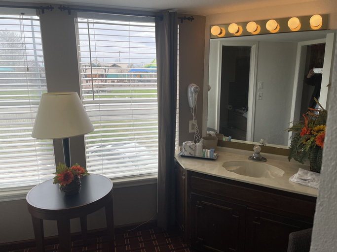 Bedroom 6