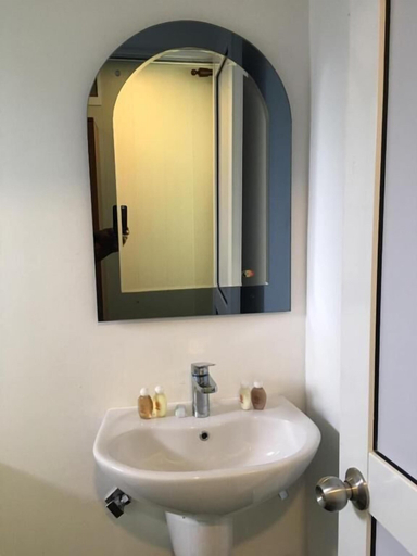 Bathroom 4, The Cozy castle, Nuwara Eliya