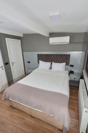 Bedroom 4, Ortakoy Aysem Sultan Hotel, Beşiktaş