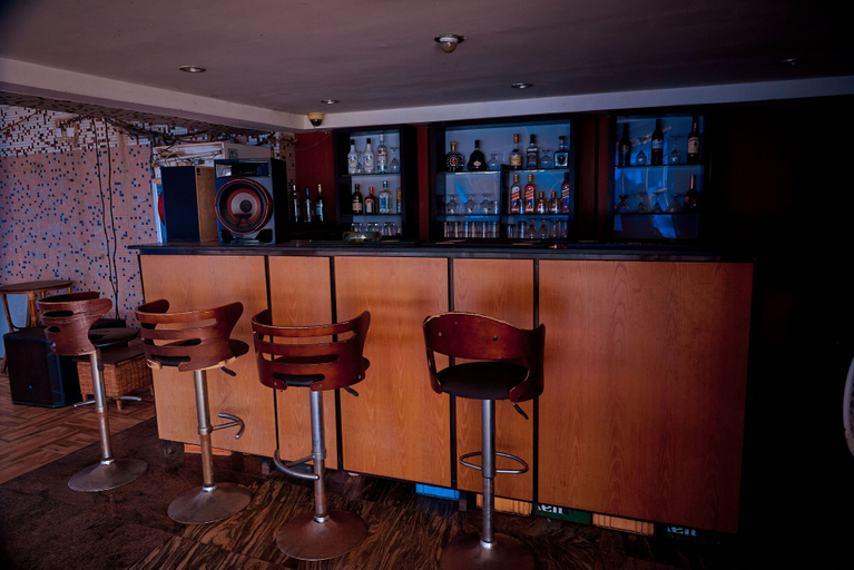 Food & Drinks 5, Barcelona Hotels Abuja, AbujaMun