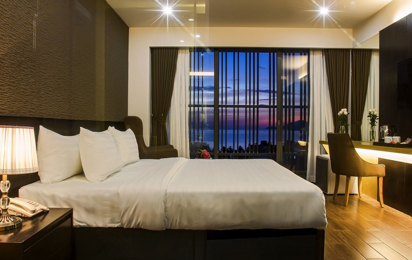 Bedroom 2, Golden Hotel, Nha Trang