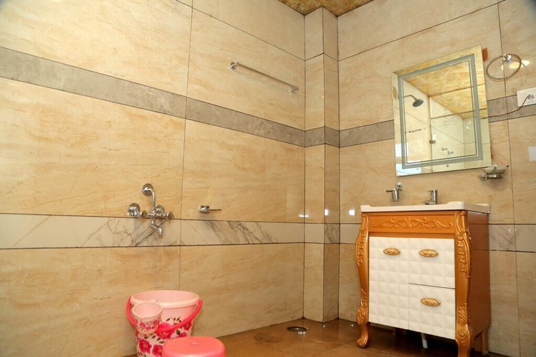 Bathroom 3, Wood Crista Retreat by Park Tree, Shimla