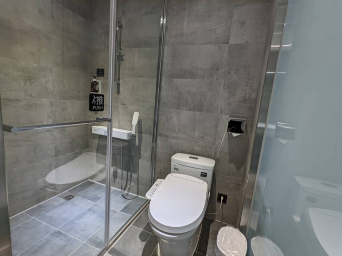 Bathroom 5, N hotel, Taipei City