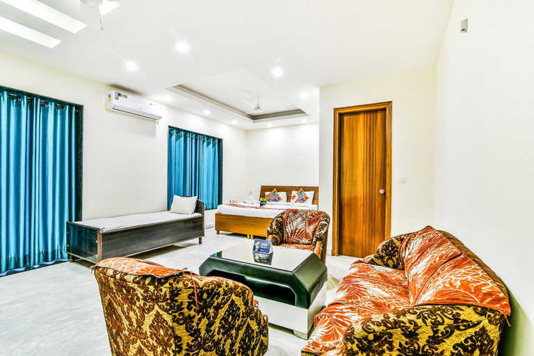 Others 5, Fabhotel Merriment, Gautam Buddha Nagar