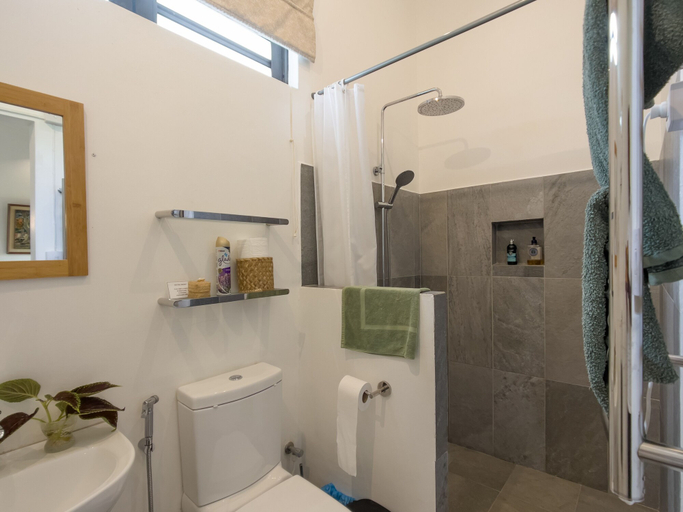 Bathroom, Green Cottage Chamarel, Black River