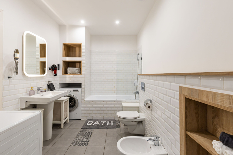Bathroom 4, Real Apartments Semmelweis, Budapesti