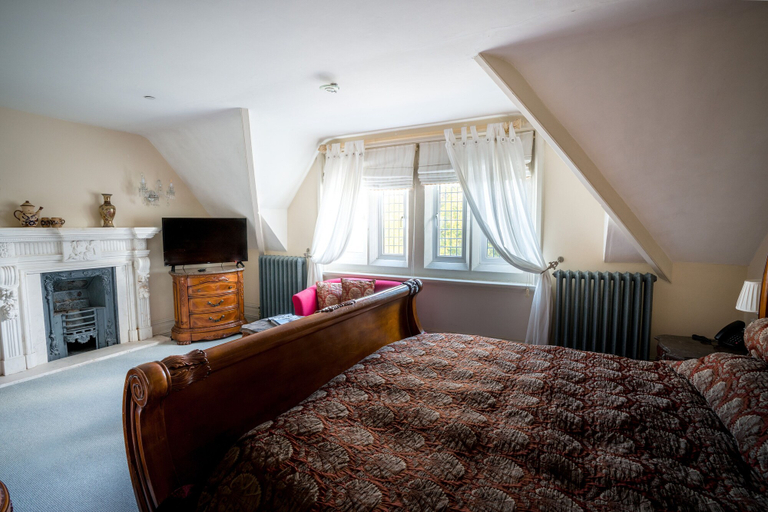 Bedroom 3, Berwick Lodge, South Gloucestershire