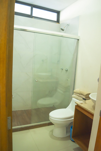 Bathroom 3, Soho Apartments, Mazatlán