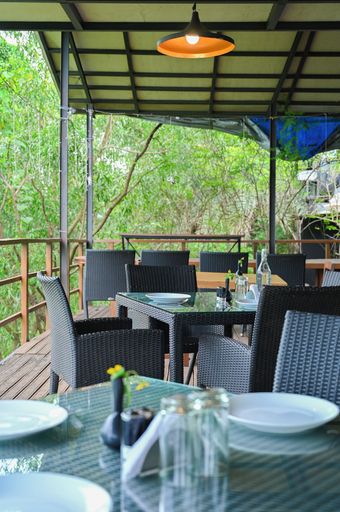 Food & Drinks 4, Forest Hills at Tala, Raigarh