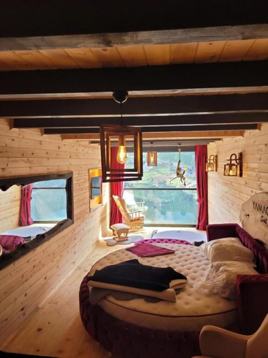 Bedroom 4, Yamaçda Suit Otel, Ardeşen