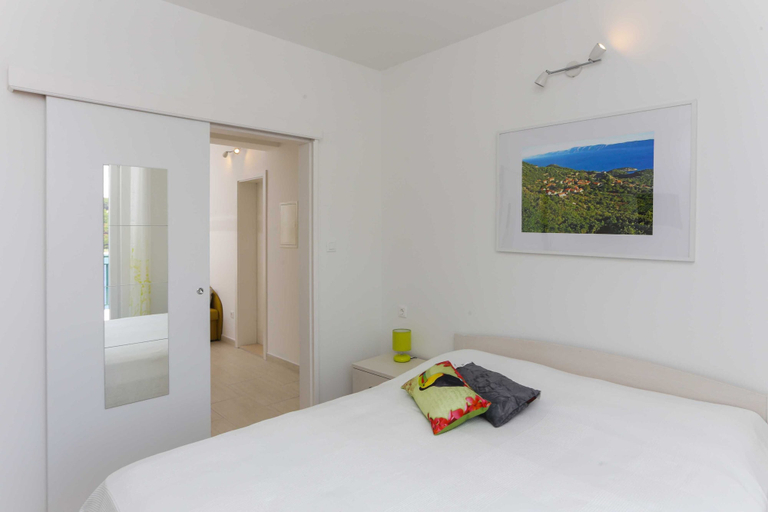 Bedroom 3, Apartments Posta, Mljet