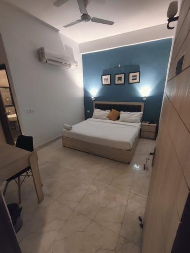 Bedroom 2, Hotel Golden Key IP Ext., Delhi
