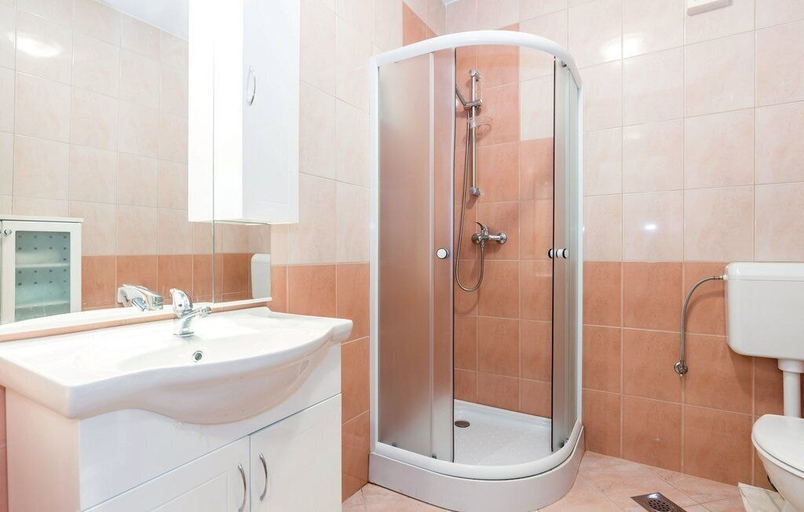 Bathroom 4, Apartments Franjkovic, Novi Vinodolski