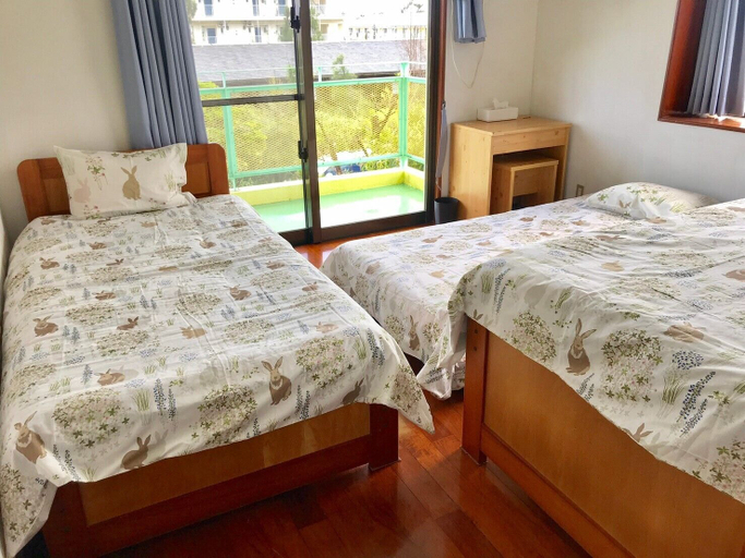 Bedroom 3, Lulu Garden, Onna