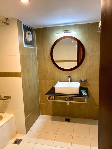 Bathroom 3, Nirvana Inn, Sylhet