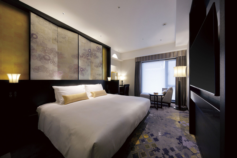 Bedroom 12