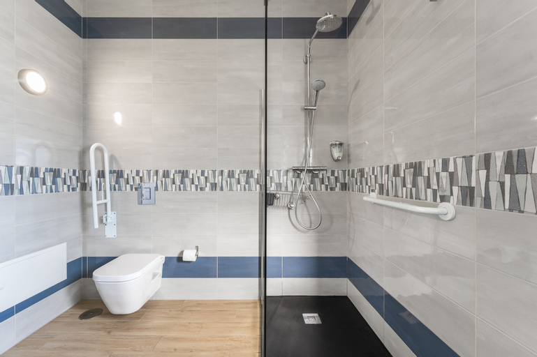 Bathroom 3