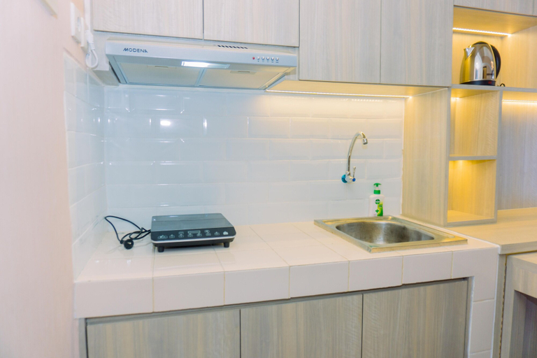 Others 5, Modern And Tidy 1Br Serpong Greenview Apartment, South Tangerang