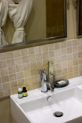 Bathroom 5, Le Clos Violette D'Aglaé, Vaucluse
