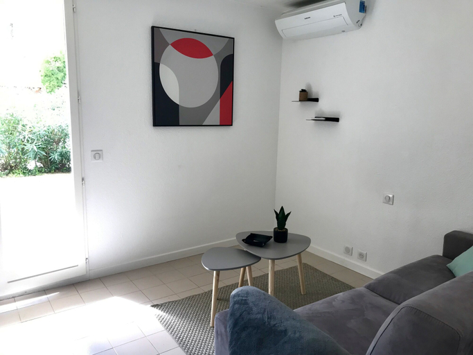 Others 3, Beach Cannes Bungalows, Alpes-Maritimes