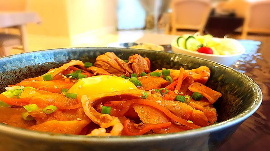Food & Drinks 28