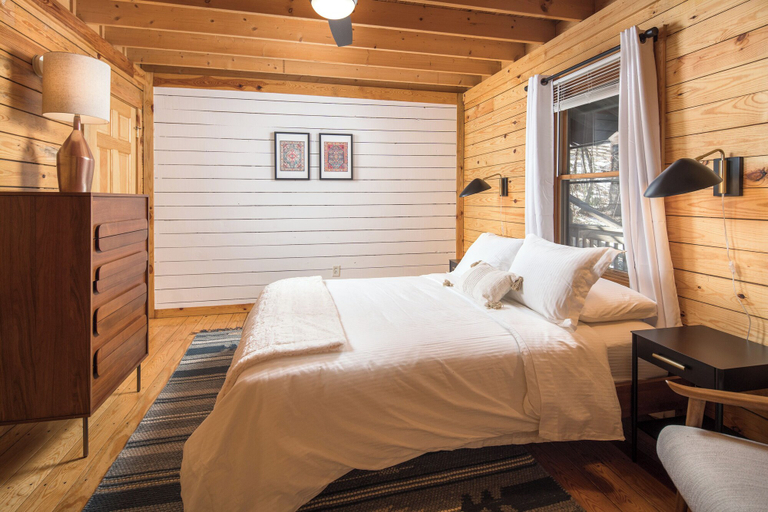 Bedroom 4, Red Feather Cabins 101, Watauga