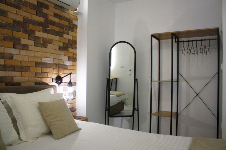 Bedroom 3, Salonikiou Beach Deluxe Apartments, Central Macedonia