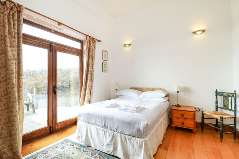 Bedroom 2, The Old Signal House, Isle of Wight