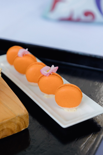 Food & Drinks 9