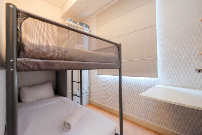 Bedroom 5, Modern and Good Deal 2BR at Transpark Cibubur Apartment By Travelio, Depok
