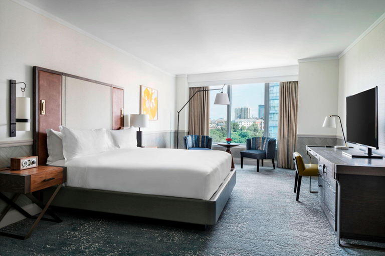 Bedroom 2, The Ritz-Carlton, Boston, Boston