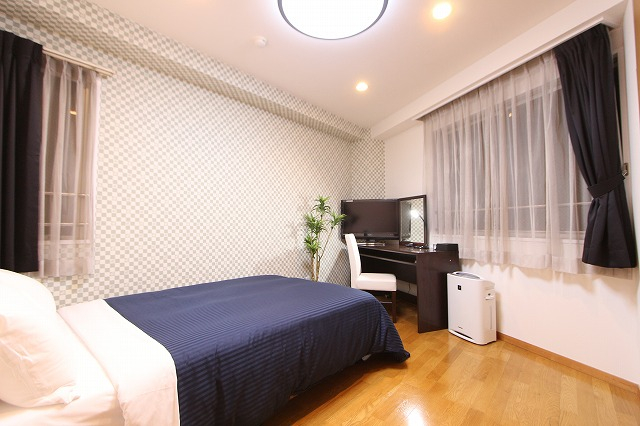 bedroom 11