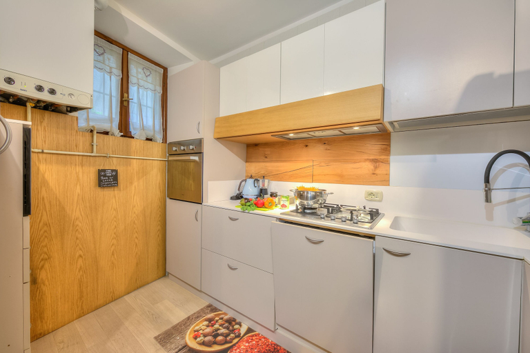 Private kitchen 4, Barbarano House - Near Beach, Brescia