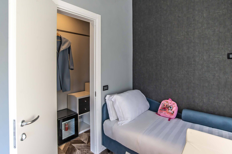 Bedroom 4, Bloom Hotel Rome, Rome