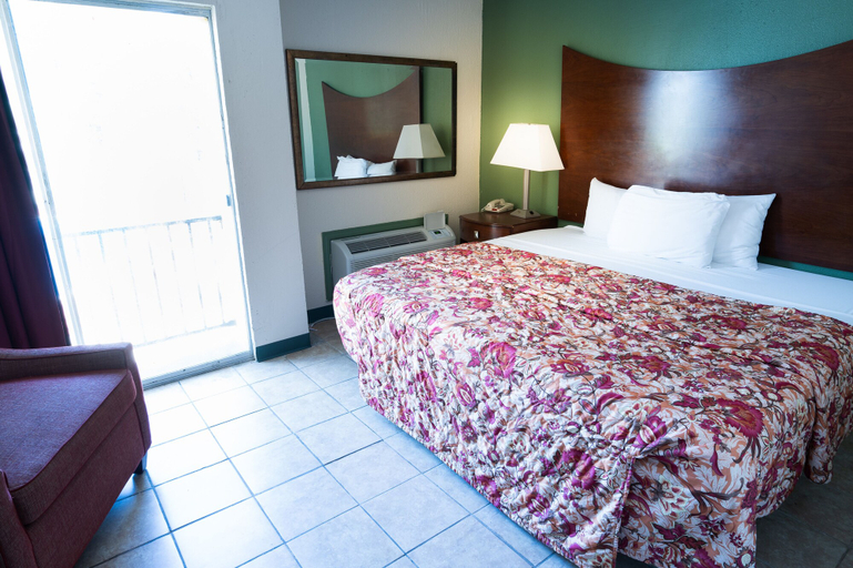 Bedroom 3, Select Inn Murfreesboro, Rutherford